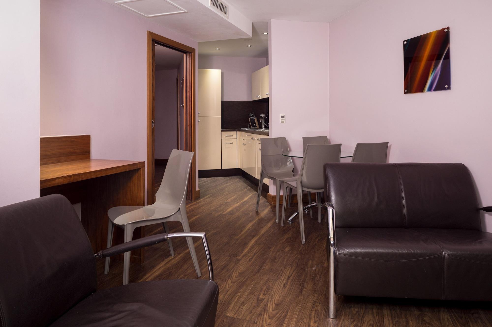 Roomzzz Leeds City Экстерьер фото