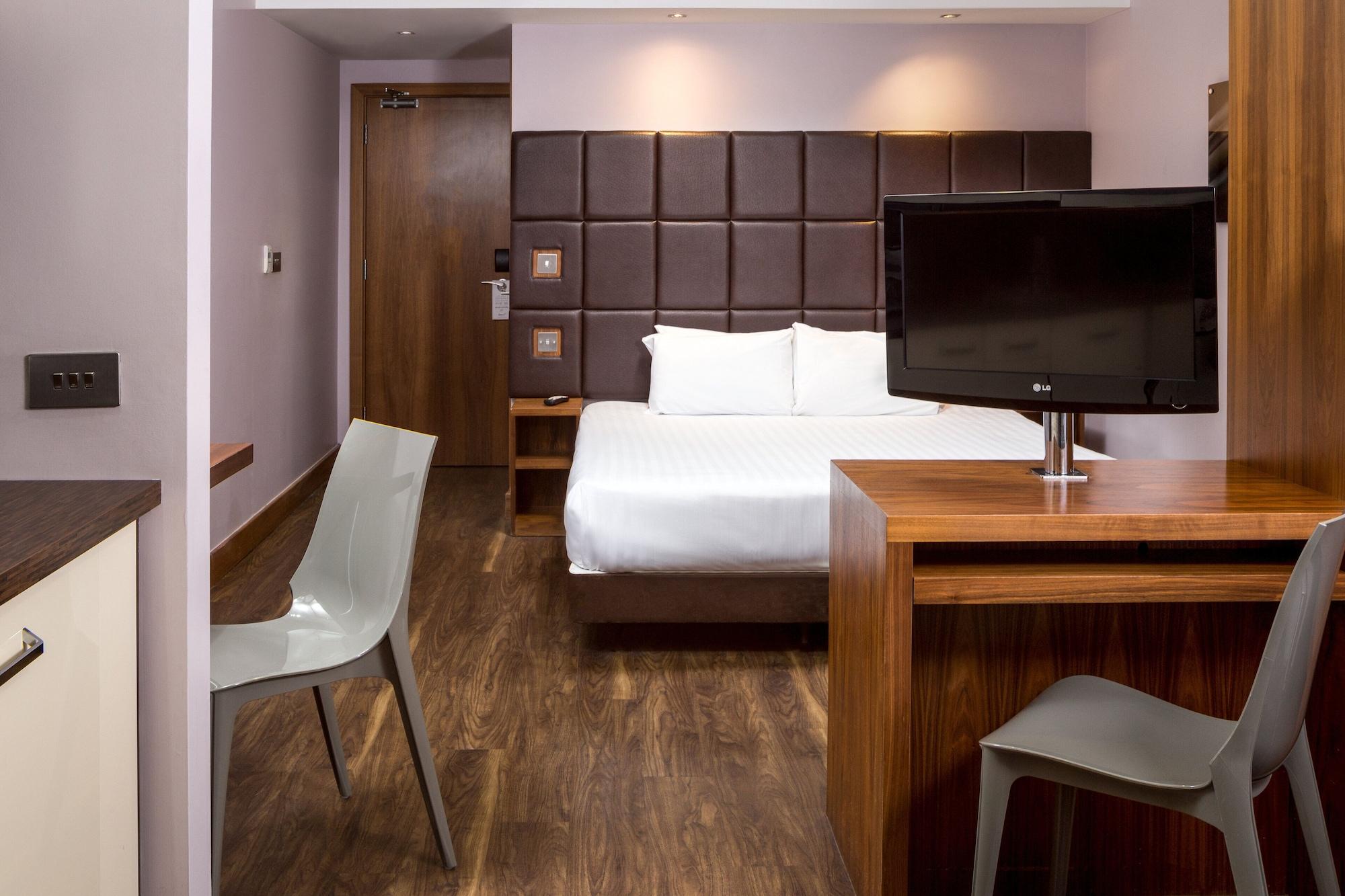 Roomzzz Leeds City Экстерьер фото